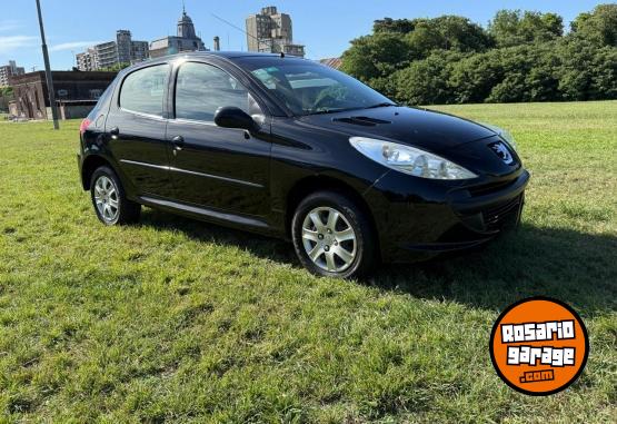 Autos - Peugeot 207 ACTIVE 2014 Nafta 94100Km - En Venta