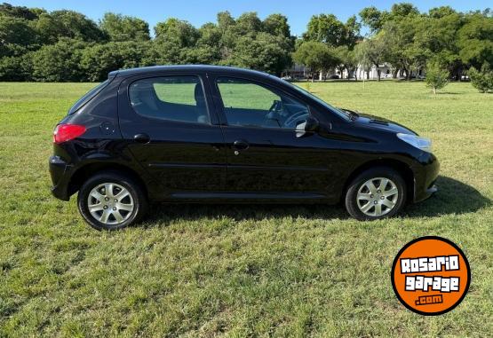 Autos - Peugeot 207 ACTIVE 2014 Nafta 94100Km - En Venta