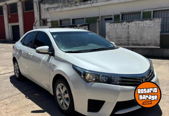 Autos - Toyota Corolla 1.8 XLI 2015 Nafta 129000Km - En Venta