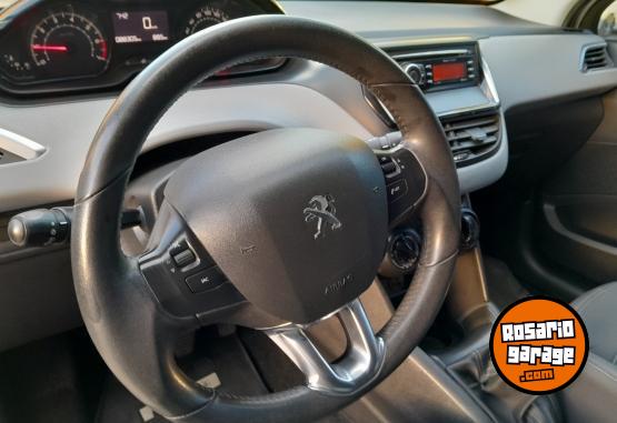 Autos - Peugeot 208 Allure 1.5 2013 Nafta 88000Km - En Venta