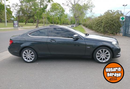 Autos - Mercedes Benz C250 coupe 2011 Nafta 180000Km - En Venta