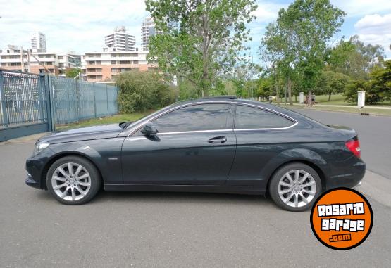 Autos - Mercedes Benz C250 coupe 2011 Nafta 180000Km - En Venta