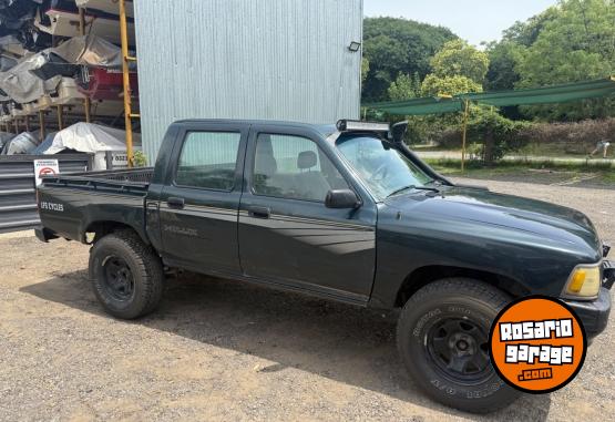 Camionetas - Toyota Hilux 1998 Diesel 390000Km - En Venta