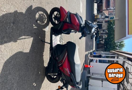 Motos - Yamaha Yamaha ZR fi 2023 Nafta 7700Km - En Venta