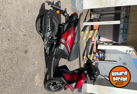 Motos - Yamaha Yamaha ZR fi 2023 Nafta 7700Km - En Venta