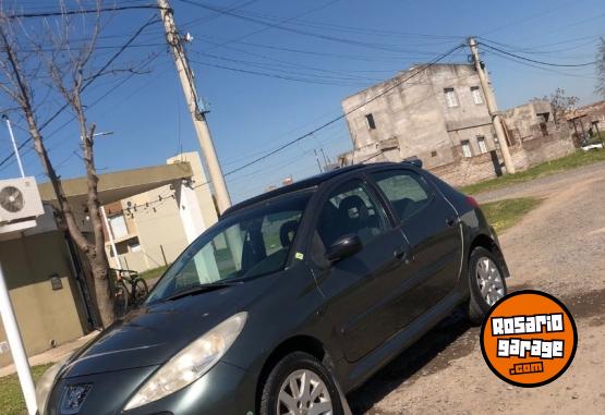 Autos - Peugeot 207 compact 2010 Nafta 167000Km - En Venta