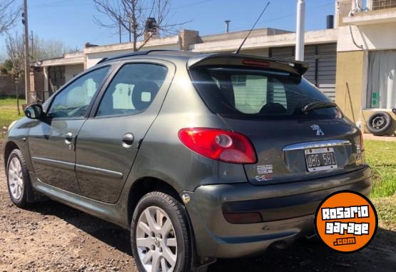 Autos - Peugeot 207 compact 2010 Nafta 167000Km - En Venta
