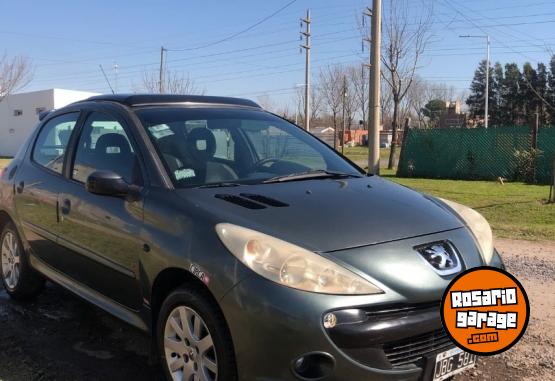 Autos - Peugeot 207 compact 2010 Nafta 167000Km - En Venta