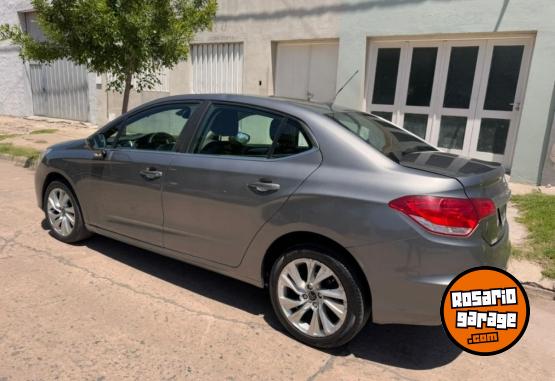 Autos - Citroen C4 Lounge 2015 Nafta 111500Km - En Venta