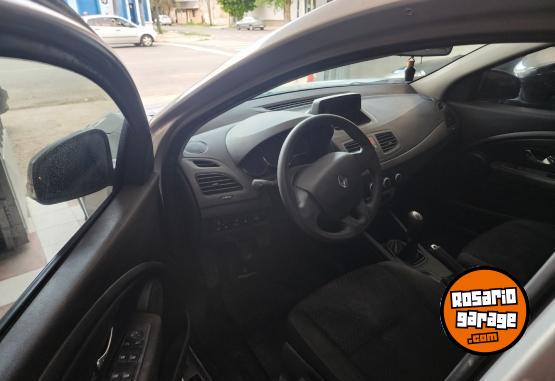 Autos - Renault Fluence 2016 GNC 128000Km - En Venta