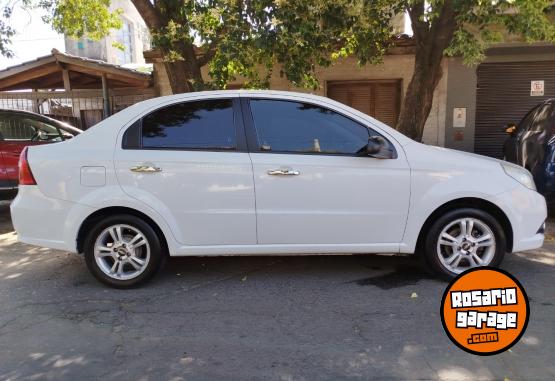 Autos - Chevrolet Aveo g3 2013 GNC 255000Km - En Venta