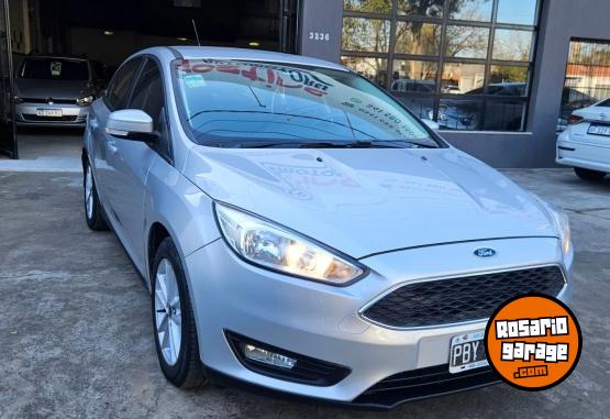 Autos - Ford Focus 2015 Nafta 140000Km - En Venta