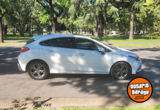 Autos - Chevrolet CRUZE LTZ 2017 Nafta 108000Km - En Venta