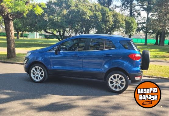 Autos - Ford ECOSPORT TITANIUM 2018 Nafta 84000Km - En Venta