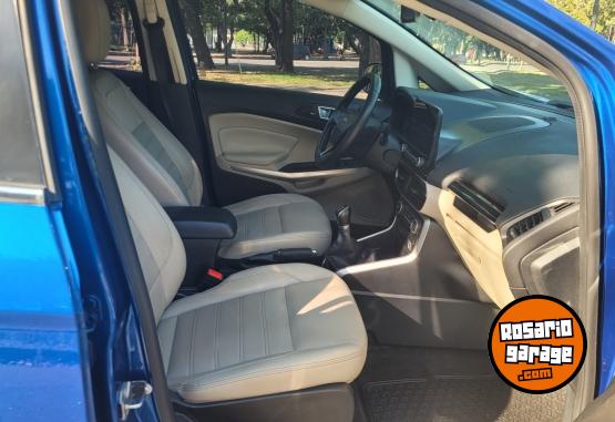 Autos - Ford ECOSPORT TITANIUM 2018 Nafta 84000Km - En Venta