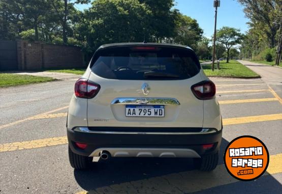 Autos - Renault CAPTUR INTENS 2.0 2016 Nafta 90000Km - En Venta