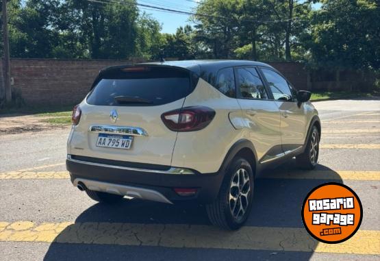 Autos - Renault CAPTUR INTENS 2.0 2016 Nafta 90000Km - En Venta