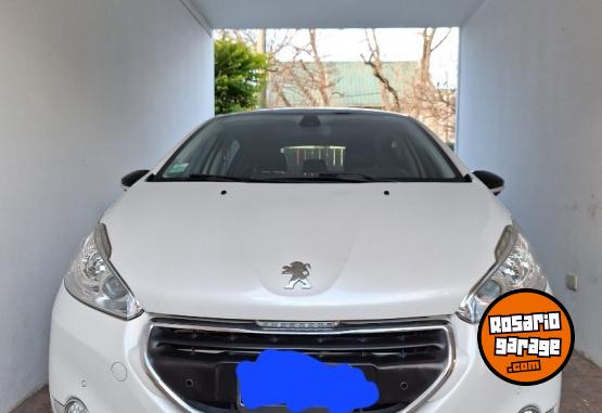 Autos - Peugeot 208 felline 2016 Nafta 91000Km - En Venta