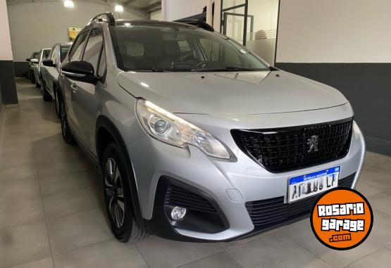 Autos - Peugeot 2008 2021 Nafta 70000Km - En Venta