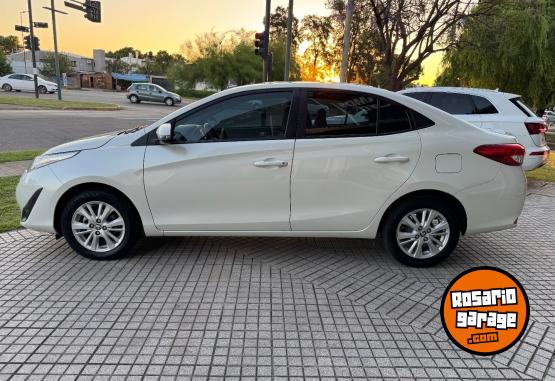 Autos - Toyota YARIS XLS 1.5 2019 Nafta 160000Km - En Venta