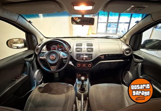 Autos - Fiat PALIO ATTRACTIVE 2017 Nafta 88000Km - En Venta