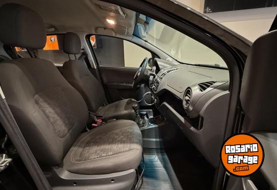 Autos - Fiat PALIO ATTRACTIVE 2017 Nafta 88000Km - En Venta