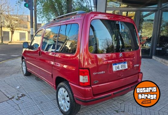 Utilitarios - Citroen BERLINGO MULTISPACE XTR 2019 Diesel 110000Km - En Venta