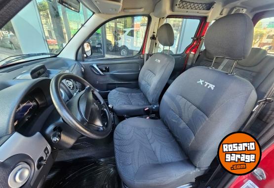 Utilitarios - Citroen BERLINGO MULTISPACE XTR 2019 Diesel 110000Km - En Venta