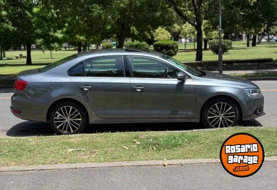 Autos - Volkswagen Vento 2013 Nafta 121000Km - En Venta