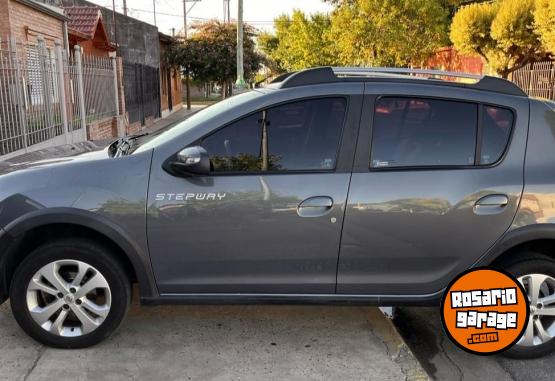 Autos - Renault Sandero Stepway Privilege 2015 Nafta 56000Km - En Venta