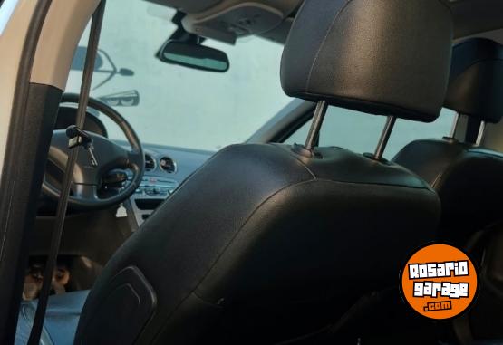 Autos - Peugeot 408 2.0 Allure + Nav 2013 Nafta 164Km - En Venta