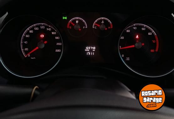 Autos - Fiat Punto 1.4 Attractive 2014 Nafta 168000Km - En Venta