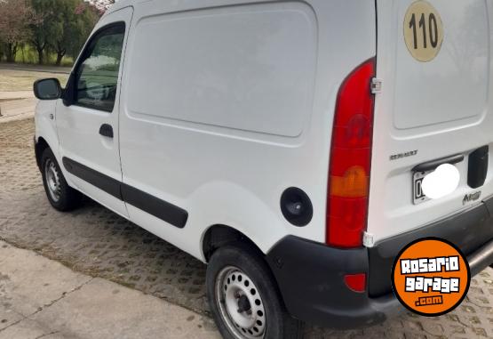 Utilitarios - Renault Kangoo 2015 Nafta 265000Km - En Venta