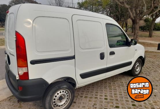 Utilitarios - Renault Kangoo 2015 Nafta 265000Km - En Venta