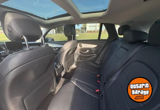 Autos - Mercedes Benz GLC 300 4MATIC 2017 Nafta 110000Km - En Venta