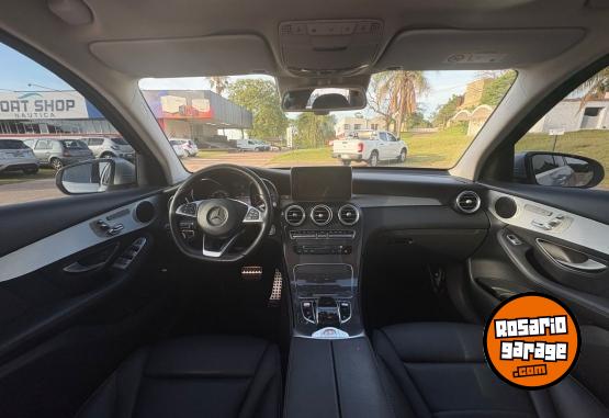Autos - Mercedes Benz GLC 300 4MATIC 2017 Nafta 110000Km - En Venta