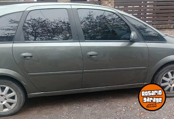 Autos - Chevrolet Meriva 2011 GNC 270000Km - En Venta