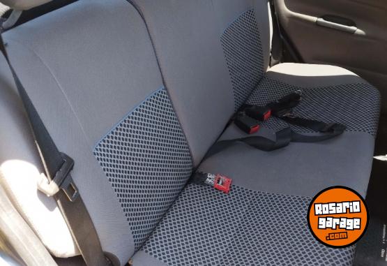 Autos - Chevrolet Classic 2011 GNC 180000Km - En Venta