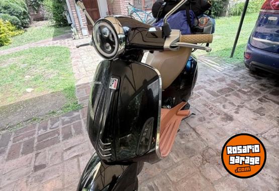 Motos - Vespa PRIMAVERA 150 2018 Nafta 4300Km - En Venta