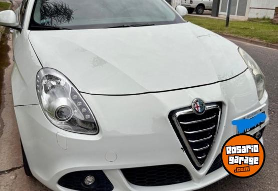Autos - Alfa Romeo GIULETTA 2011 Nafta 149000Km - En Venta