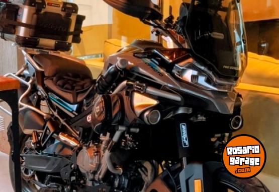 Motos - CF 800mt 2024 Nafta 18000Km - En Venta