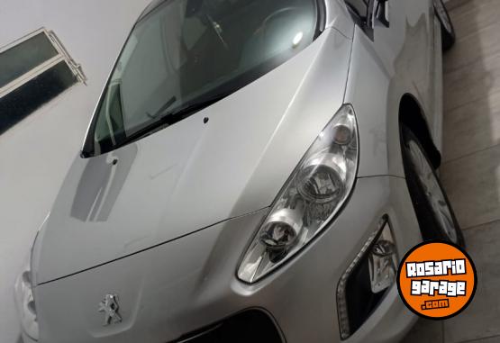 Autos - Peugeot Full 2015 Nafta 64900Km - En Venta