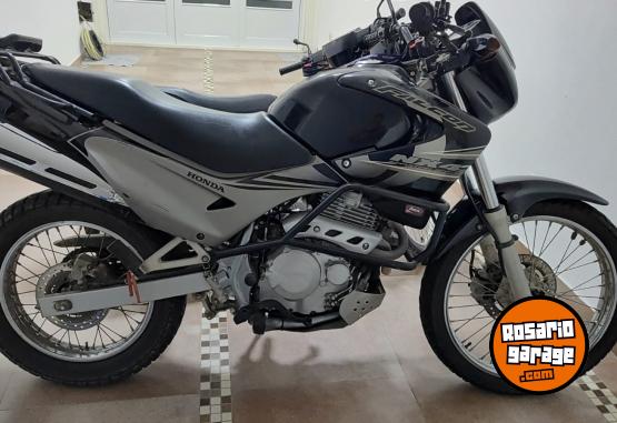 Motos - Honda Falcón nx400 2012 Nafta 42000Km - En Venta