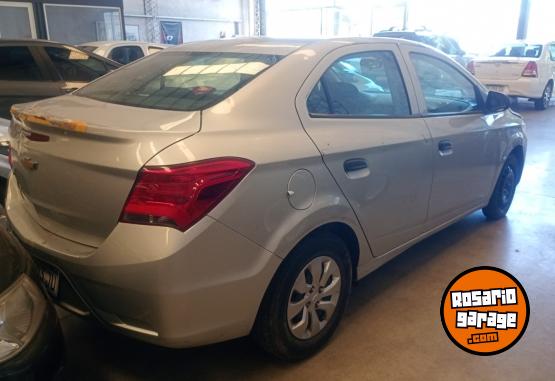 Autos - Chevrolet Onix 2021 Nafta 61000Km - En Venta