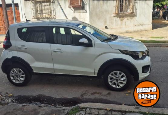 Autos - Fiat Mobi 90mil kms 2022 GNC 90000Km - En Venta