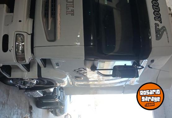 Camiones y Gras - Renault 420 dci - En Venta