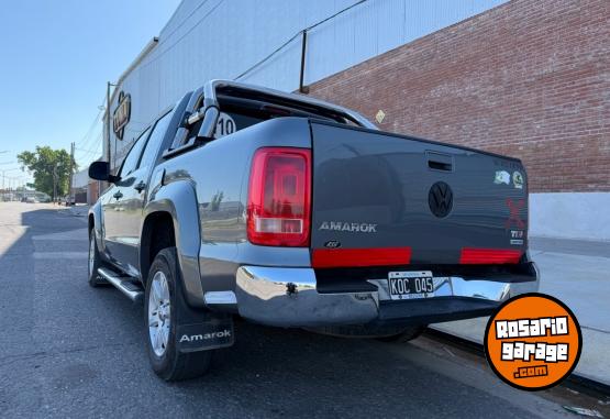 Camionetas - Volkswagen Amarok highline 2011 Diesel 204000Km - En Venta