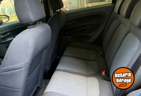 Autos - Fiat Punto 2011 Nafta 200000Km - En Venta