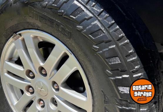 Accesorios para Autos - 4 CUBIERTAS 265/75 R16 - En Venta