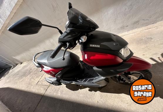 Motos - Yamaha Zr 125 fi 2023 Nafta 6000Km - En Venta